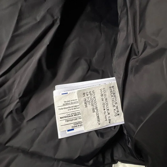 Canada Goose Ski & Snow Jacket - WHITE BRAND NEW WITH TAGS NEVER WORN